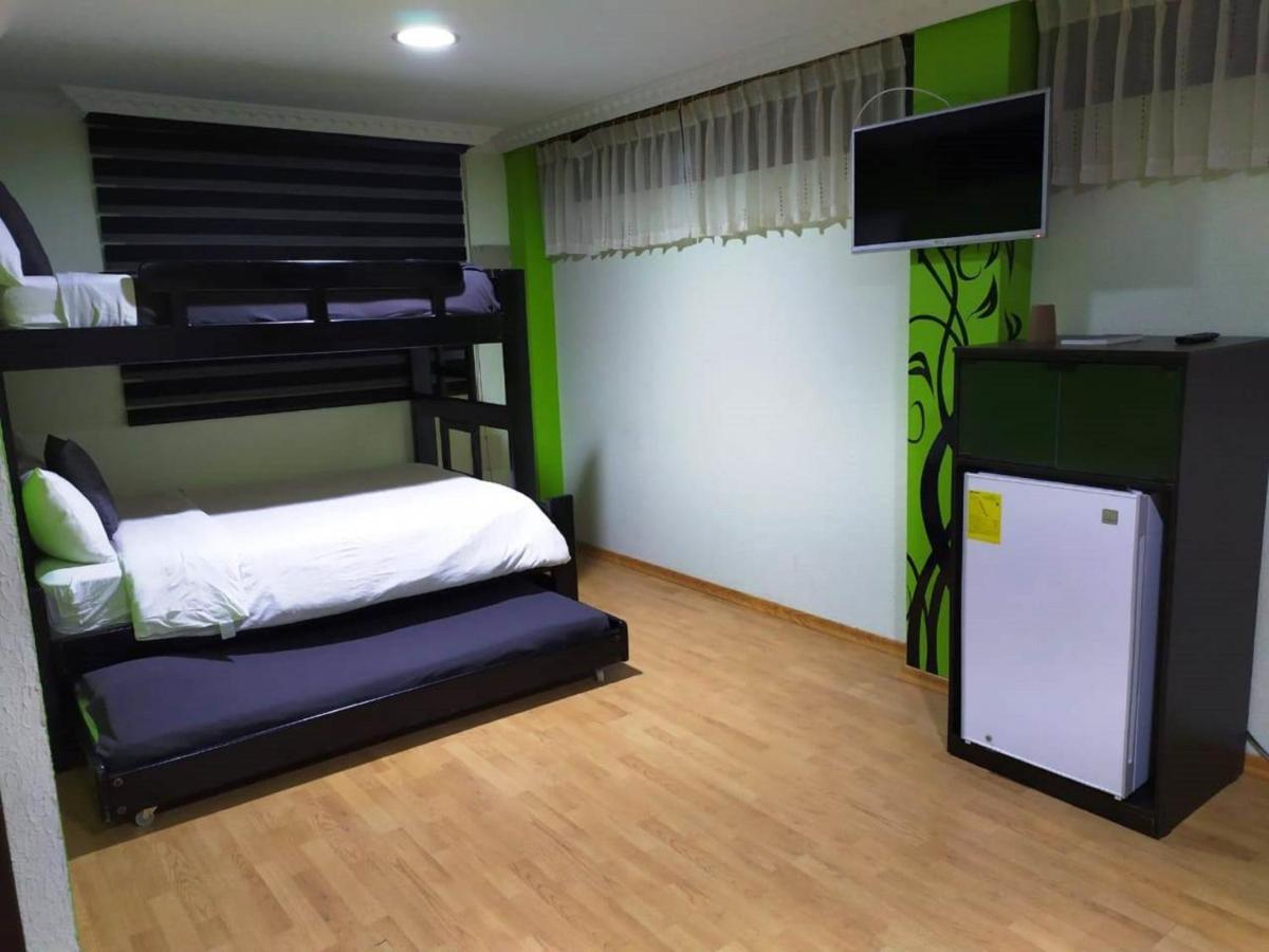 La Kapital Hotel Амбато Экстерьер фото